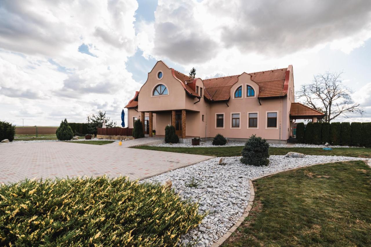 Motel Ard Sarovce Extérieur photo