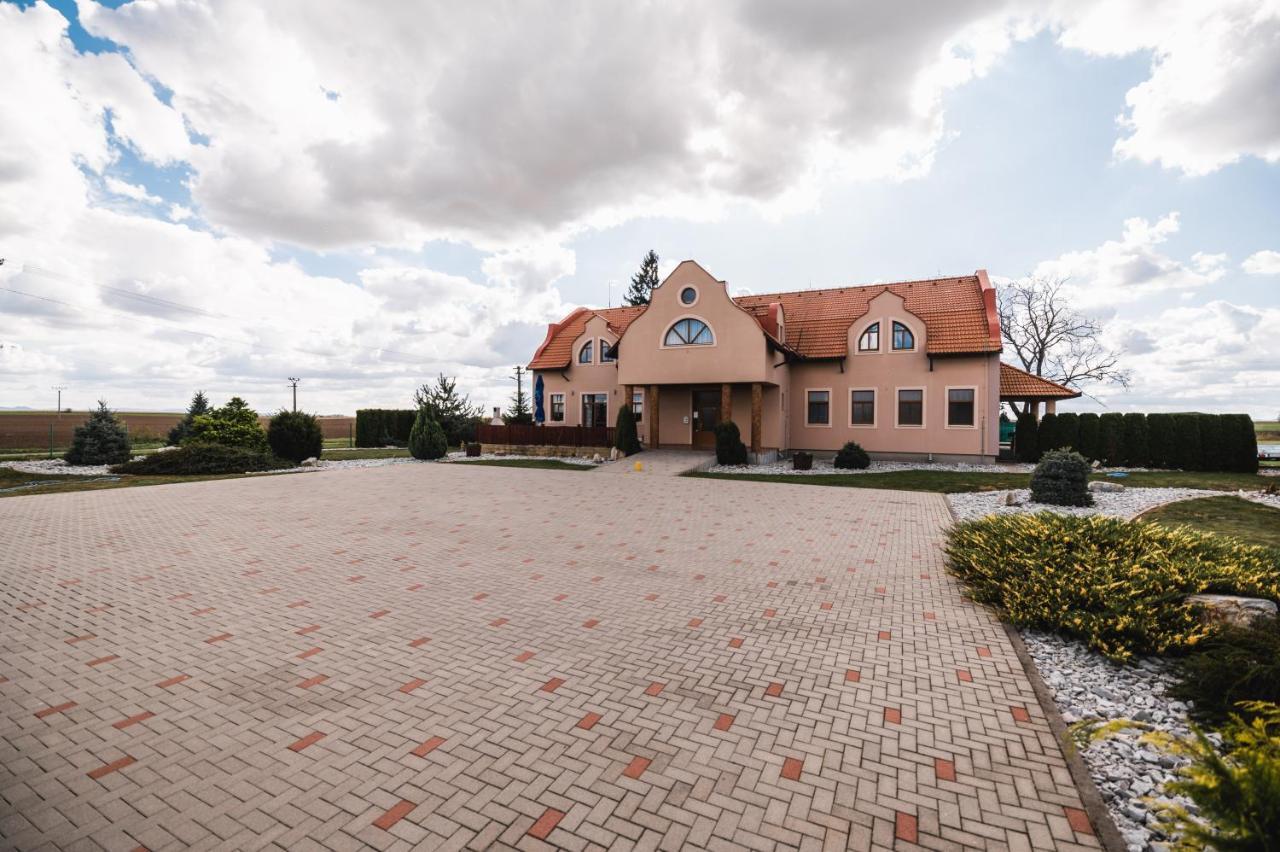 Motel Ard Sarovce Extérieur photo